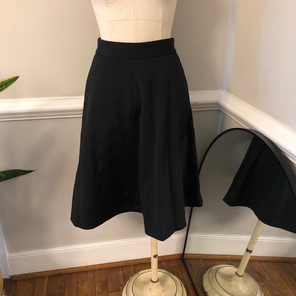 Banana Republic Black a-line high waisted satin skirt